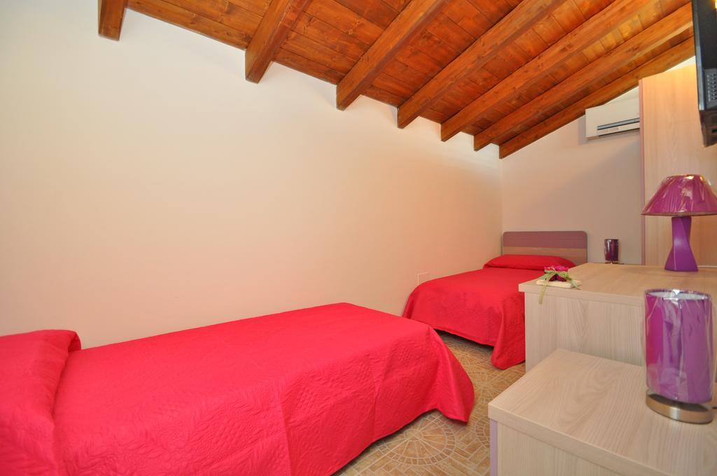 Palazzo Vaglio Bed & Breakfast Alliste Room photo